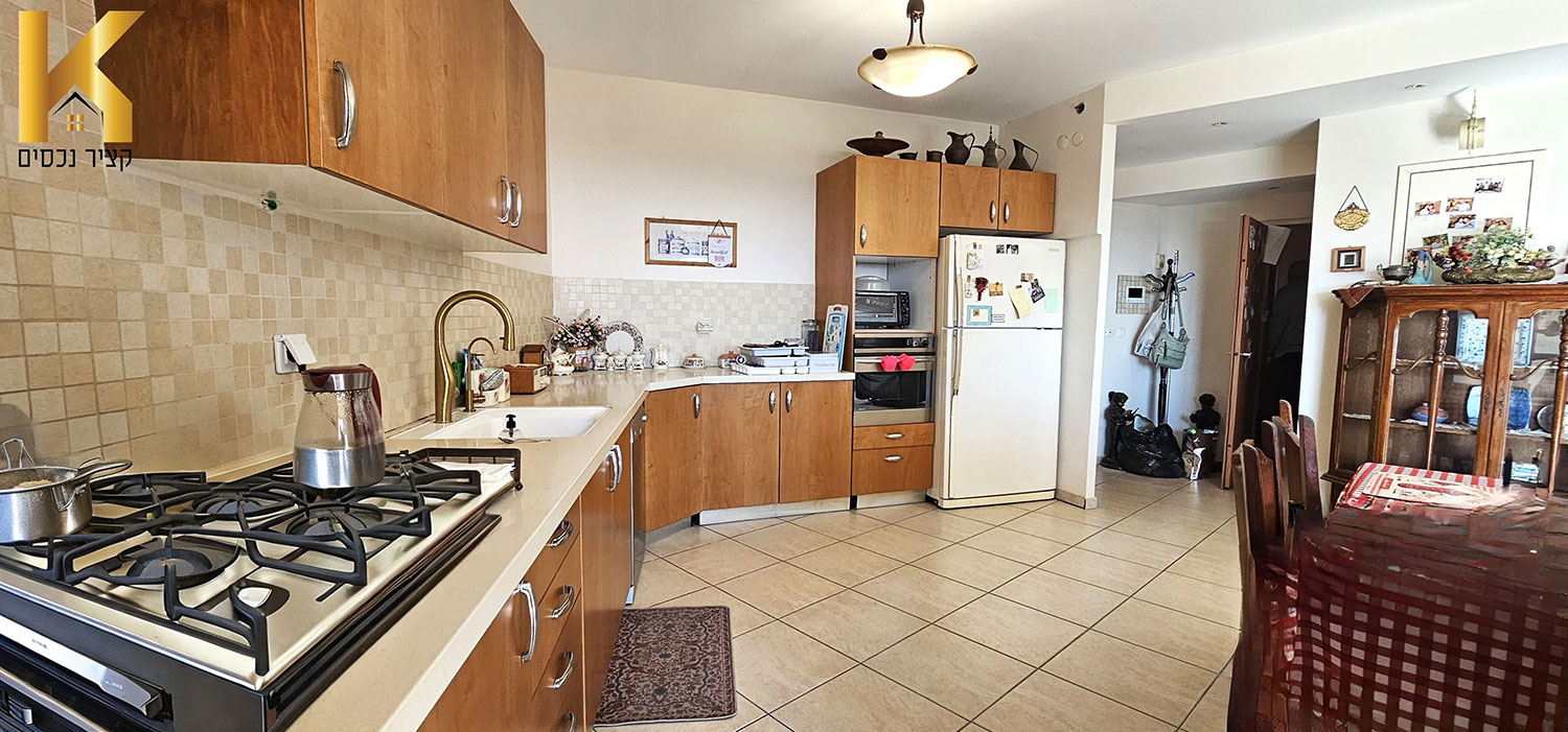 דירה להשכרה בהוד השרון, שכונת רמות מנחם במגדלי היוקרה הטווס | קציר נכסים ייעוץ ותיווך נדל"ן