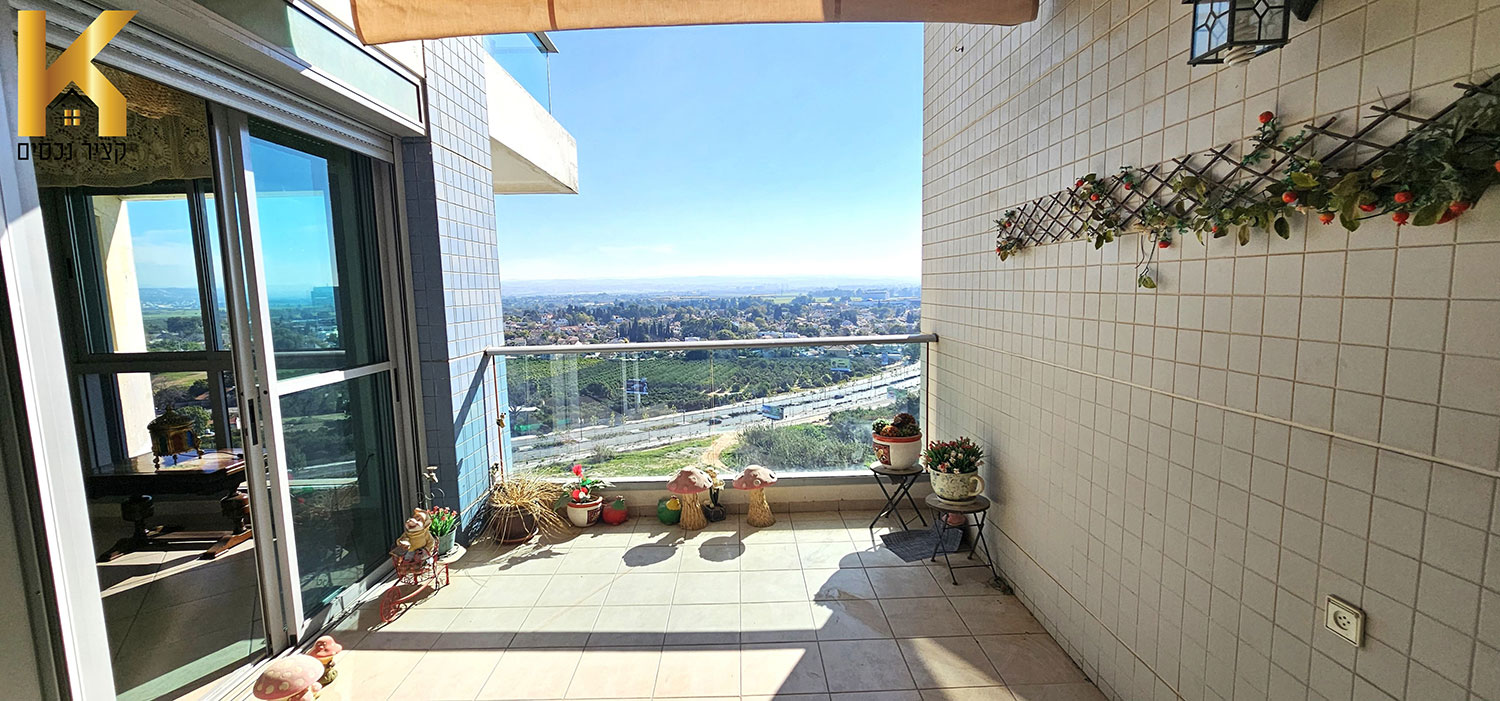 דירה להשכרה בהוד השרון, שכונת רמות מנחם במגדלי היוקרה הטווס | קציר נכסים ייעוץ ותיווך נדל"ן